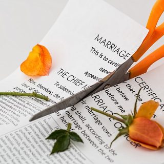 Dampak Perceraian Pada Kondisi Keuangan